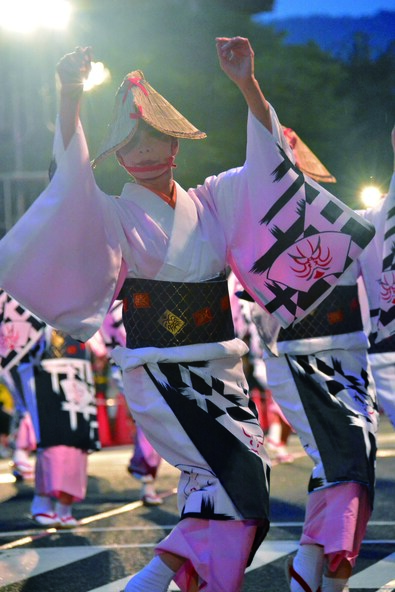 笠岡郷土民謡の「笠岡よっちゃれ」