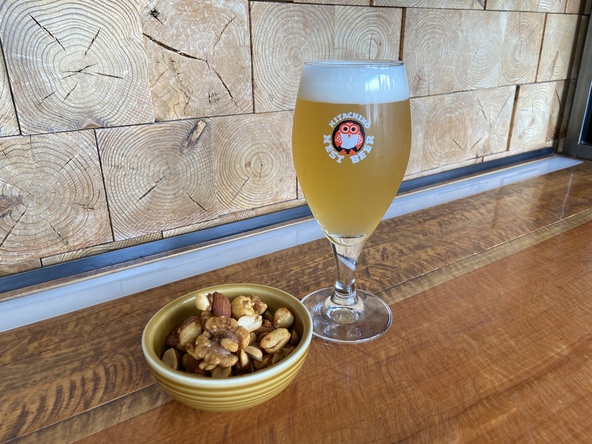 常陸野ネストビールのホワイトエール [レギュラー サイズ ]&いろいろナッツの七味黒糖風味  1,000円(税込)