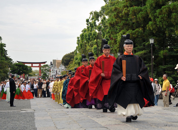 例大祭のために集まる神職たち（画像提供：鶴岡八幡宮）