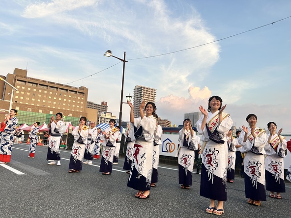 「百万踊り」の振り付けは公式サイトからチェックできます！