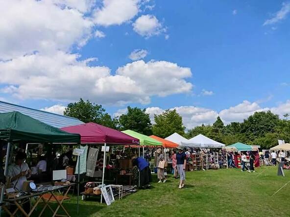 毎回多くの作家さんが出店しています