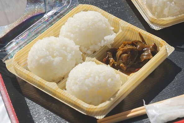 ききごはんセット（イメージ）※わかめの佃煮付