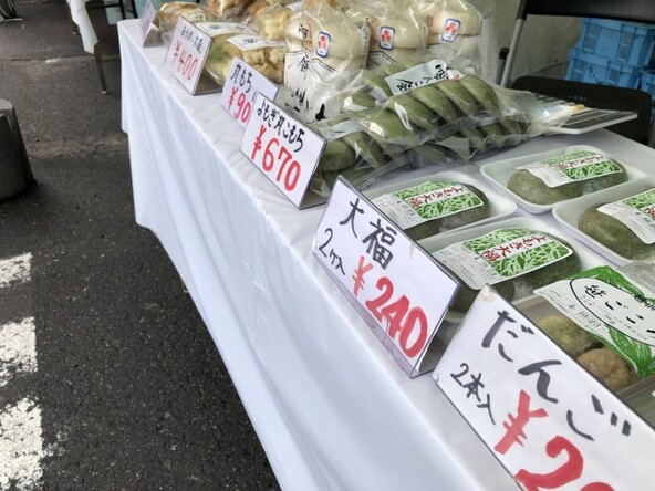 お餅やかきあげなど