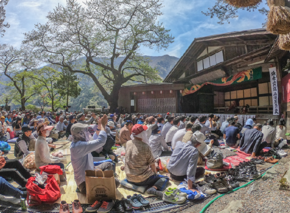 大鹿歌舞伎　春の定期公演の風景