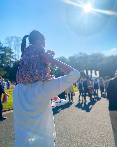 現在はおよそ20万人もの人々が訪れる人気のイベントとして知られています