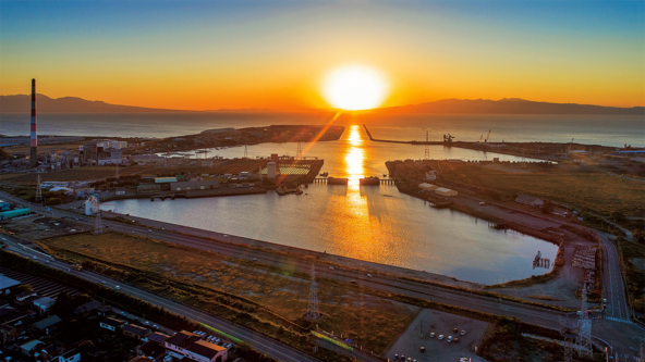 三池港「光の航路」