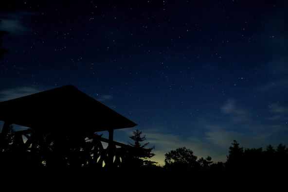 キャンプ場から見る星空
