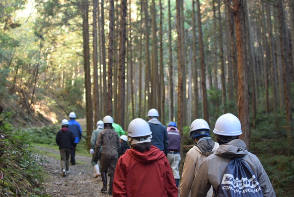 専門家と山歩きできる貴重なチャンスです。
