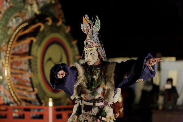 「御旅所祭」で披露される舞楽