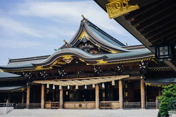 「寒川神社」の御本殿