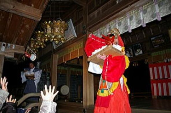 「大和神社 節分祭」の様子（画像提供：大和神社）