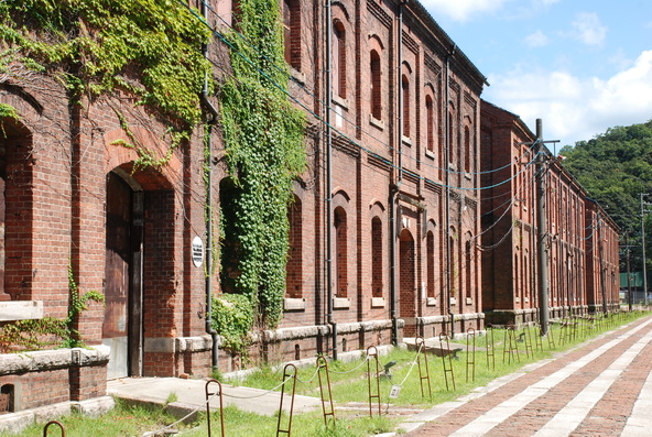 美しいパーク内を散策するのも楽しい♪（画像提供：舞鶴市）