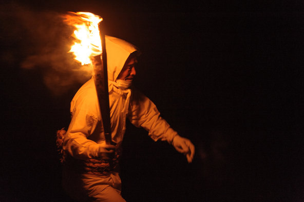 上り子たちが石段を駆け下りる姿は、「下り竜」とも呼ばれます