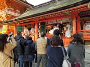 一年の健康と幸せを願って、神殿で豆まき！