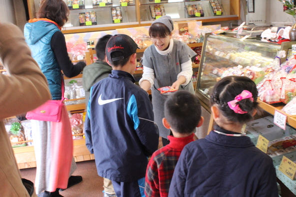 「がんどう」は例年、祭りの開催初日に行われます