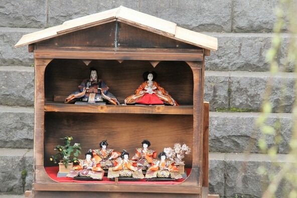期間中は、いたるところでお雛様が見られますよ