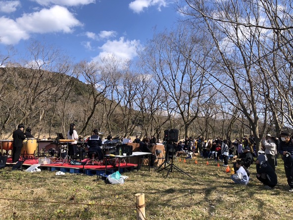 地元の子供たちによる演奏などを楽しみましょう