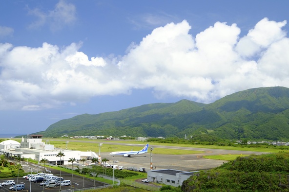 八丈島空港の様子（画像提供：一般社団法人 八丈島観光協会）