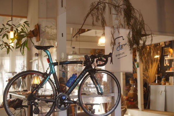 元地域おこし協力隊の店主が、サイクリングの拠点を目指してオープンしたカフェ兼サイクルスタンド