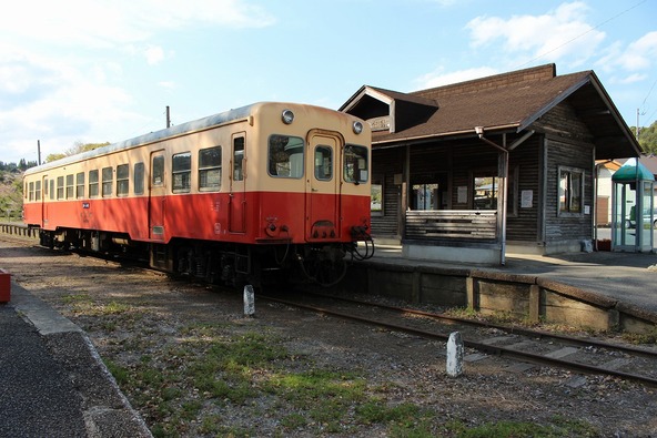 いすみ鉄道と接続する「上総中野駅」