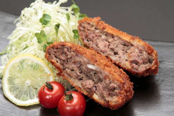 肉の大山「特製大山メンチ」
