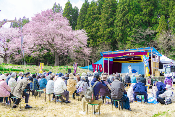 高玉芝居の様子（画像提供：白鷹町）