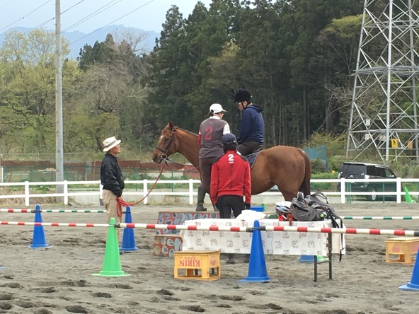 過去開催時の体験乗馬の様子