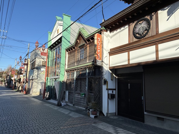 大正～昭和時代にタイムスリップしたようなまち並み