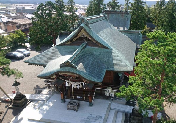 五泉八幡宮の本殿