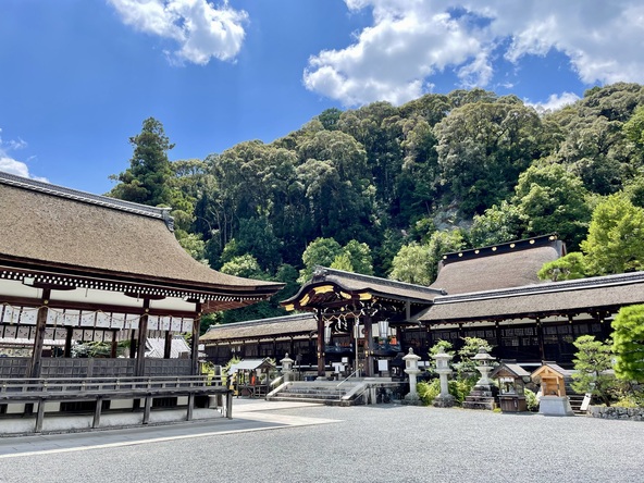 「松尾大社」の境内