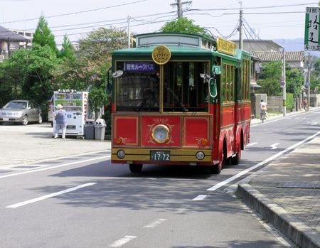松江市内の観光スポットを結ぶ「ぐるっと松江レイクライン」