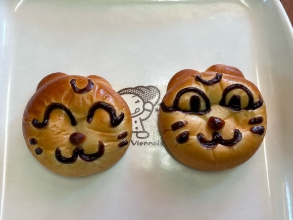 パン工房ヴィエノワ