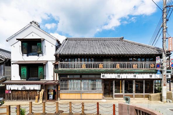 千葉県指定有形文化財GEISHO棟（中村屋商店）2階の特等席