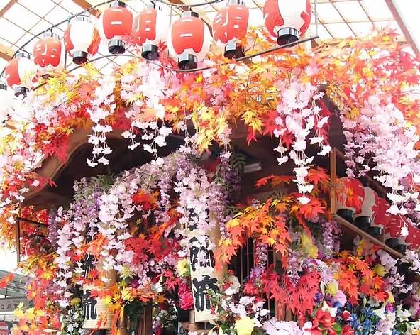 お囃子の音色とともにぶっつけを楽しもう！（画像提供：（C）日光市観光協会　フォトライブラリ）