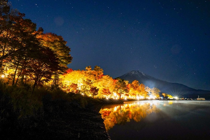 山中湖 夕焼けの渚 紅葉まつり（2025）