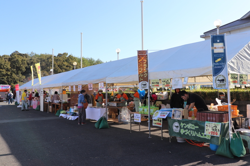 島根県浜田市「第36回さざんか祭り」開催！石見神楽やダンスなど多彩なステージを楽しもう