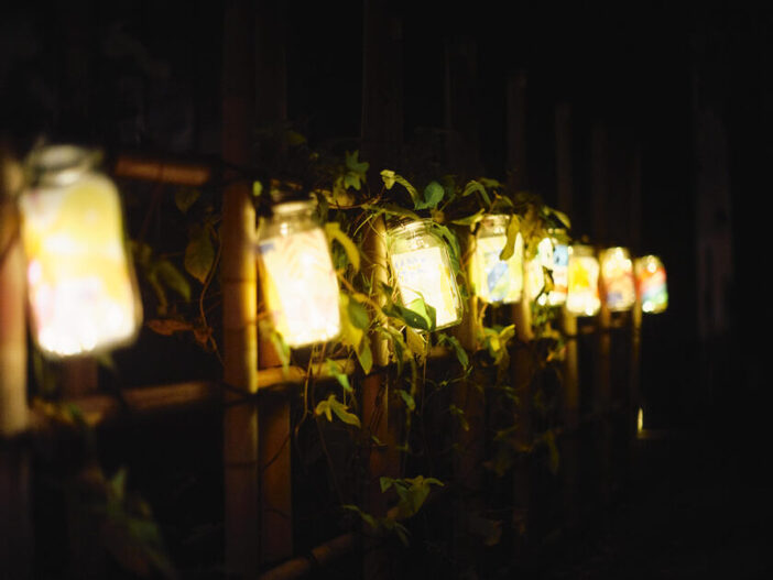 半六庭園のランプ飾り