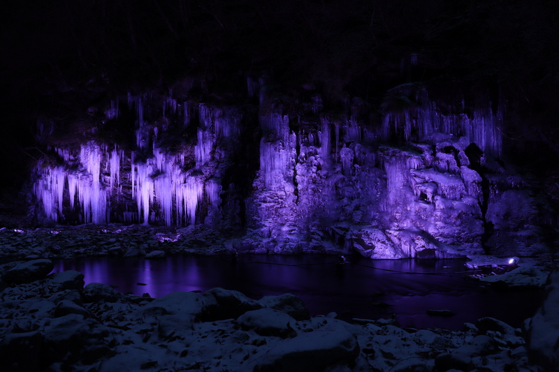 秩父の冬の絶景！「三十槌の氷柱」<br/>「大滝氷まつり」開催情報