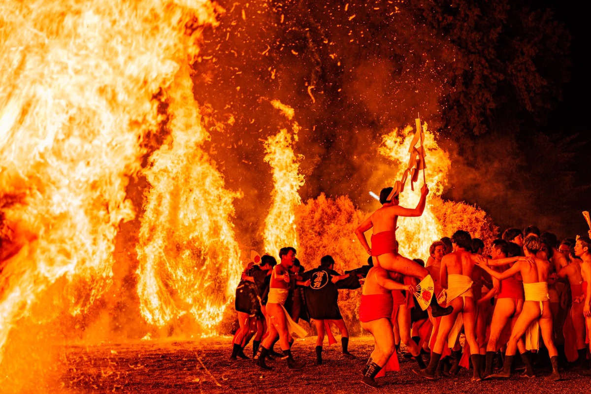 勝部の火まつり（2026） | 滋賀県守山市の勝部神社で1月10日に「勝部の