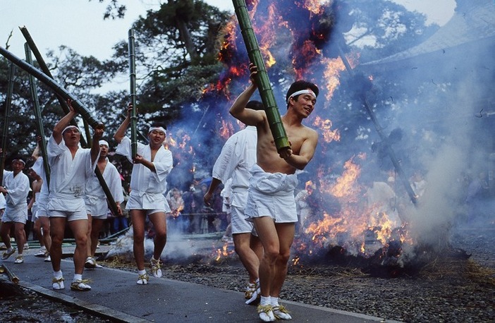 御願神事（竹割まつり）