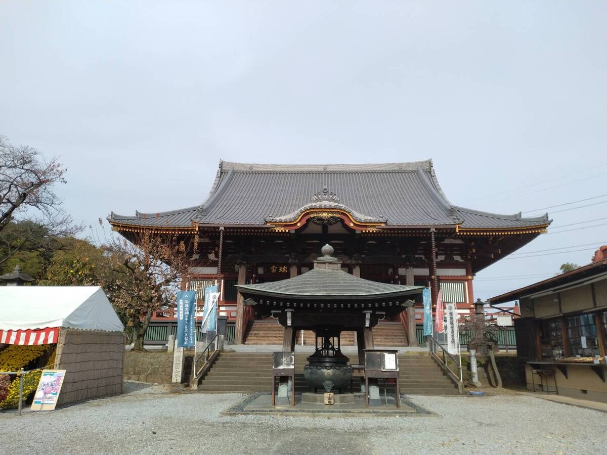 慈恩寺 除夜の鐘つき（2023年） 慈恩寺で「除夜の鐘つき」を体験！ スケジュールや参加方法をチェック 埼玉県さいたま市 いこーよとりっぷ