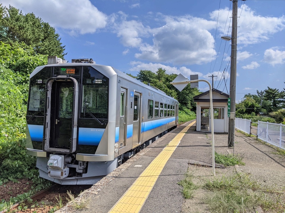 青森在住の親子におすすめの鉄道旅 観光列車で巡るJR「五能線」 | いこーよとりっぷ