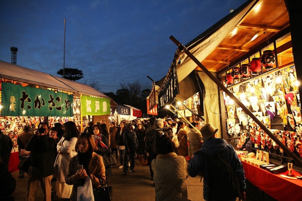 浅草 羽子板市 『 藤娘』 浅草羽子板市