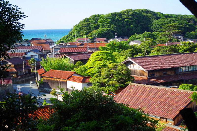 豊かな自然、深い歴史と伝統文化、海の幸山の幸、そして温泉
