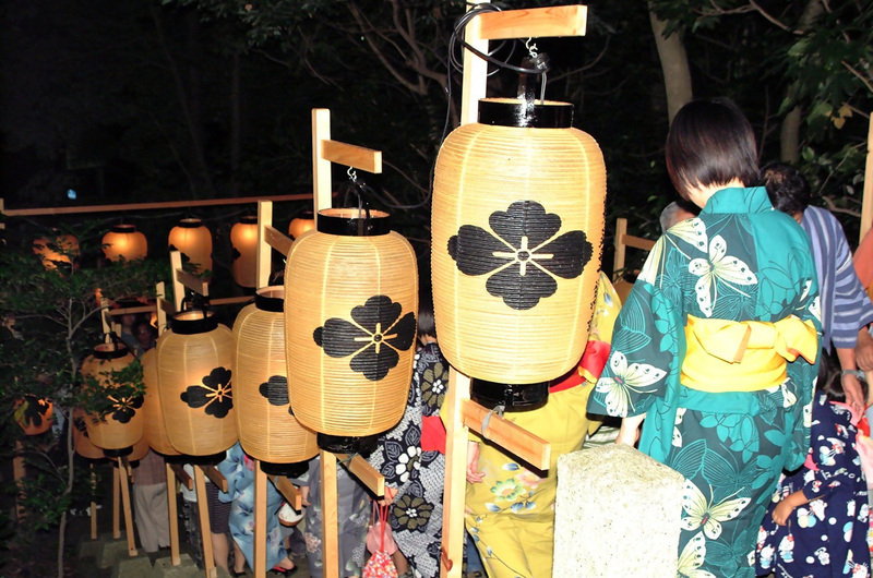 厄除け杉を授かり無難息災<br/>鳥羽に夏の到来を告げる祭り