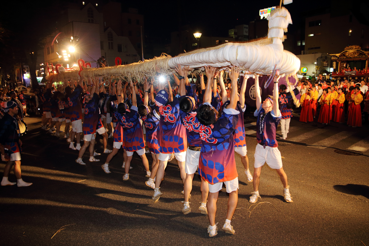 第56回福島わらじまつり（2025年） | 大迫力！長さ12m＆日本一の大