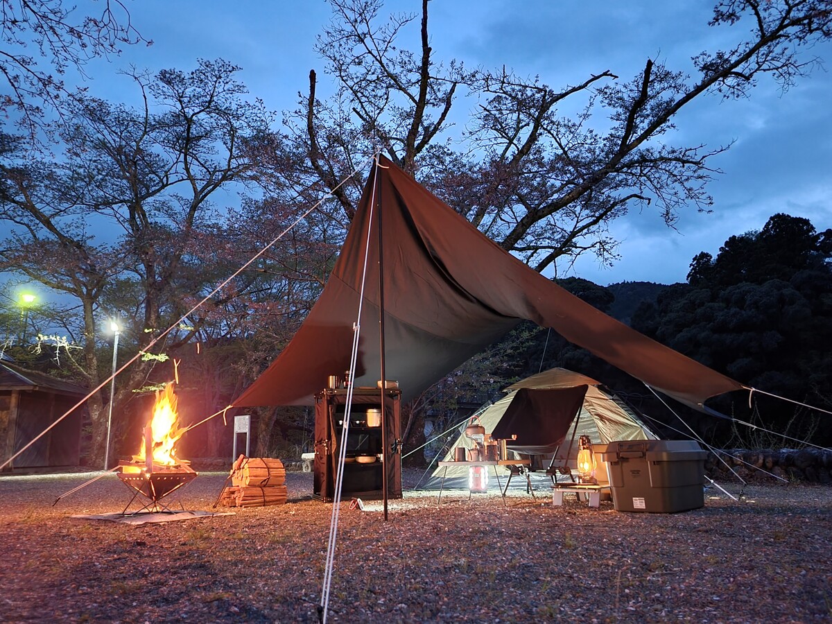 大滝峡キャンプ場のサイト風景