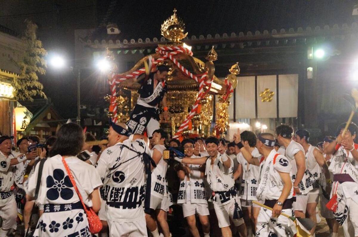 大阪天満宮 天神祭（2025年） | 陸と川の神輿渡御や花火の奉納も 