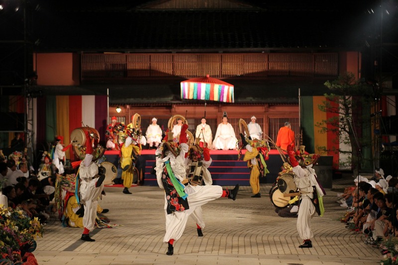 神秘的な笛の音とみなぎる躍動感！！