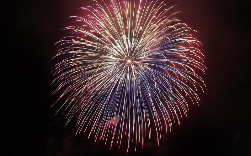 多彩な催しや至近距離での花火観覧<br/>第45回伊豆大島夏まつり開催情報